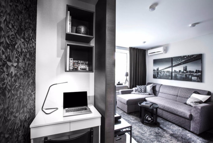 área de trabalho no interior de um apartamento estúdio