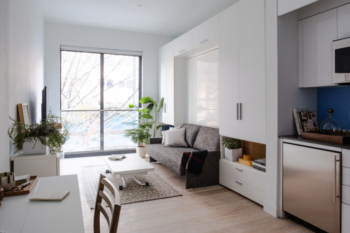 interior de apartamento estúdio com uma janela