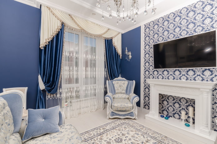 cortinas com lambrequins no interior