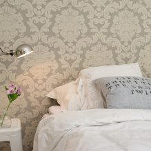 Design de quarto com papel de parede cinza: 70 melhores fotos de interiores - 9