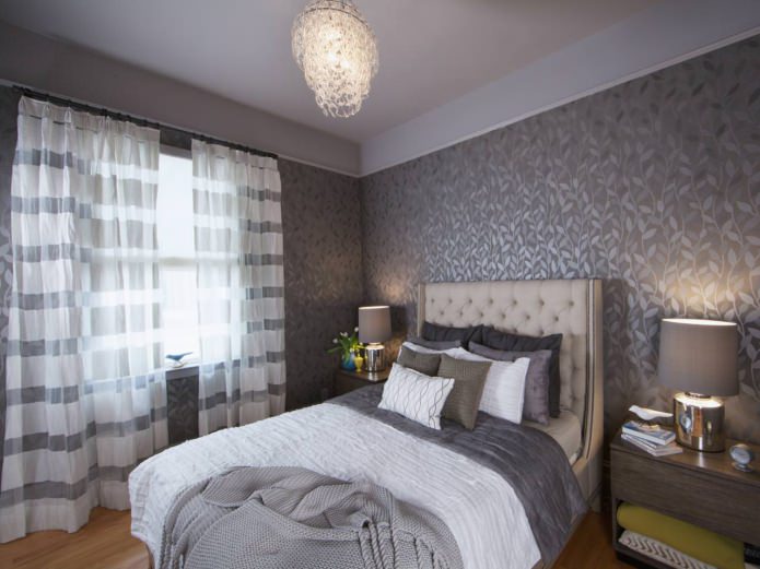 decoração de quarto com papel de parede cinza