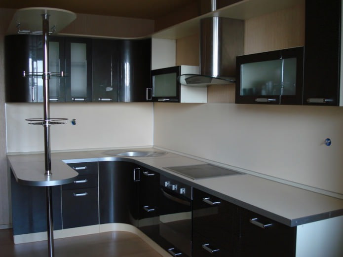 Cozinha em preto e branco