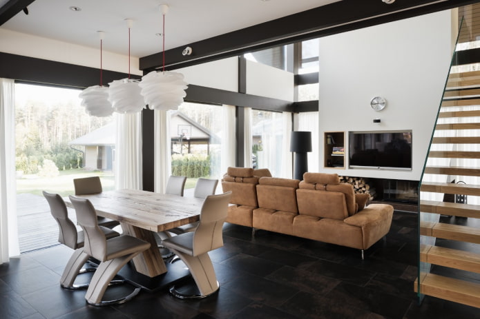 Interior de casa em enxaimel