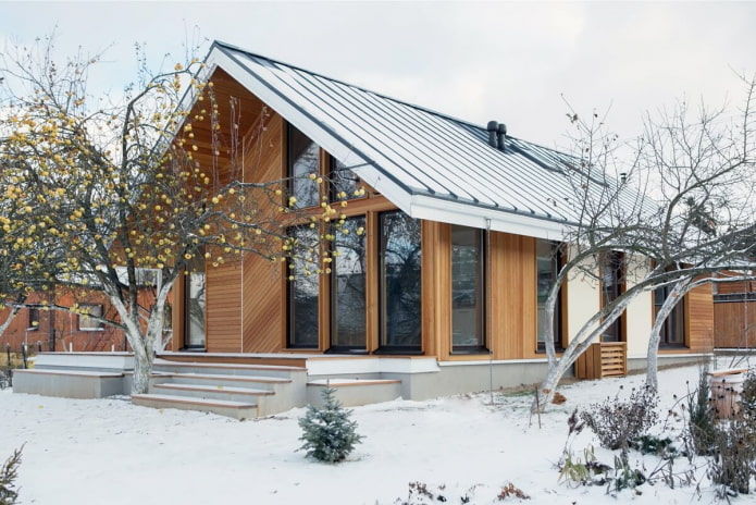 casa grande em estilo escandinavo