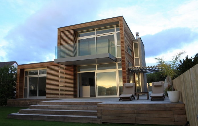 casa de madeira em estilo high-tech