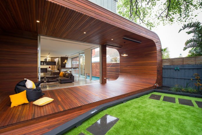 casa com terraço em estilo high-tech