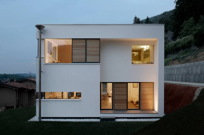pequena casa em estilo high-tech