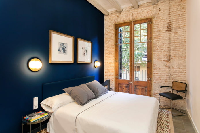 porta de varanda em um interior em estilo loft