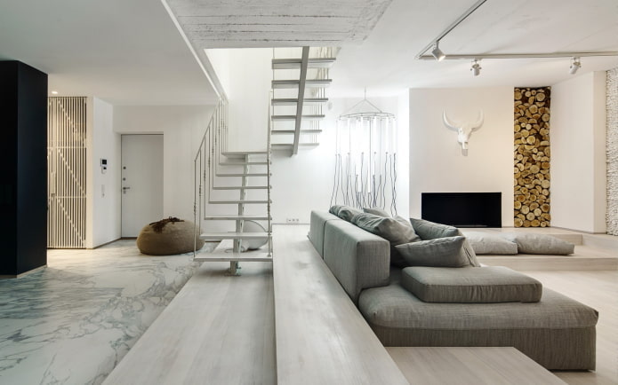 interior de um apartamento de dois andares em Estilo minimalista
