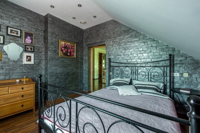 cama de casal forjada no interior