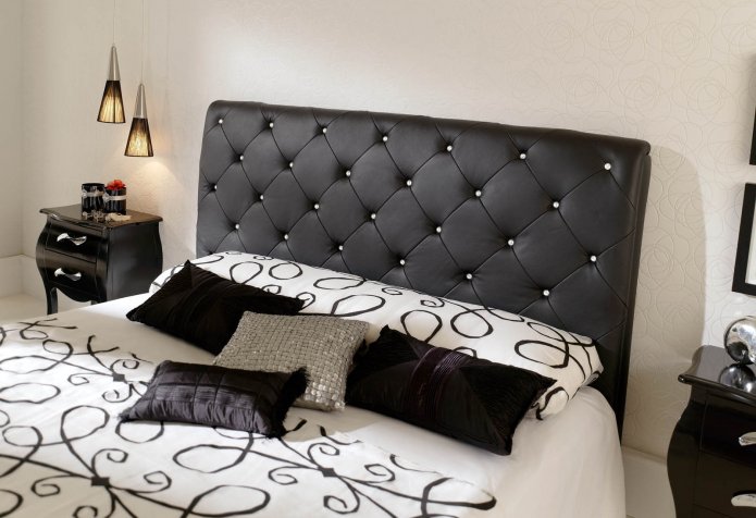 modelo de casal com strass no interior