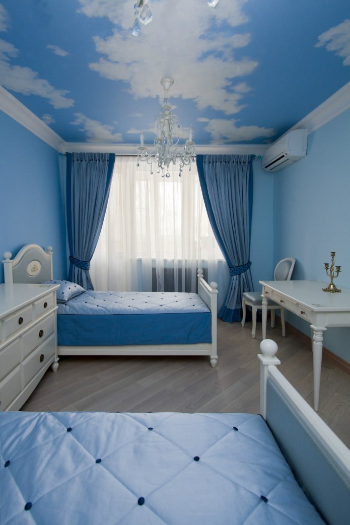 Reforma em estilo europeu de um quarto infantil