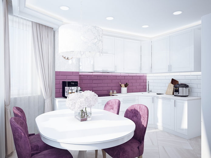 interior da cozinha em tons de roxo