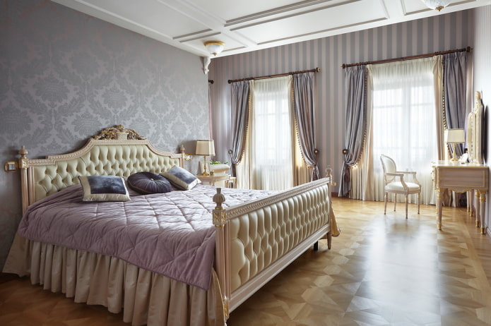 interior de quarto bege e roxo