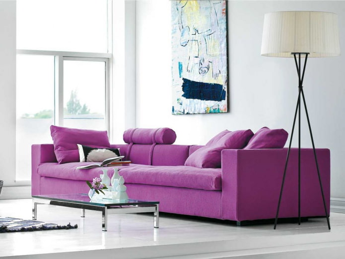 sofá roxo