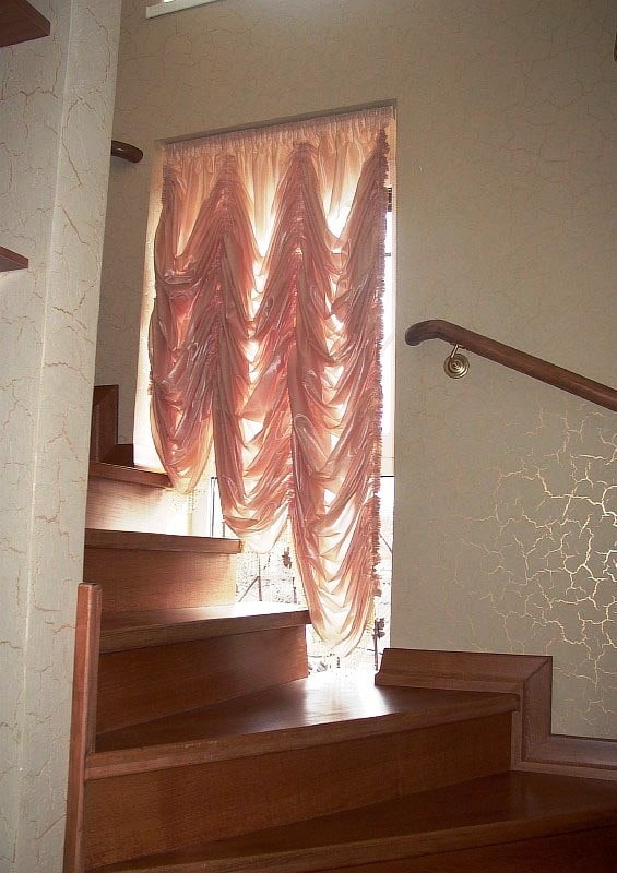 cortinas rosa toldos no interior