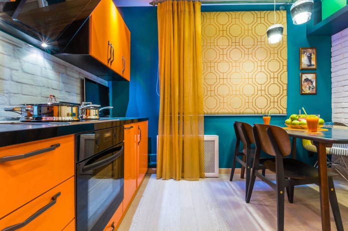 cortinas mostarda na cozinha
