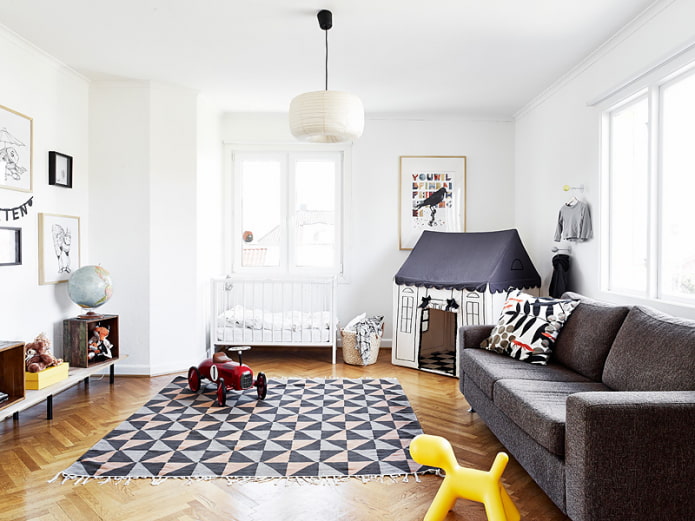 design de interiores de um quarto infantil e sala de estar combinados
