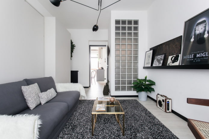 sala de estar pequena em estilo nórdico