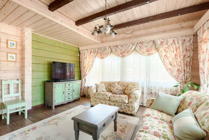 Sala de estar bege e verde