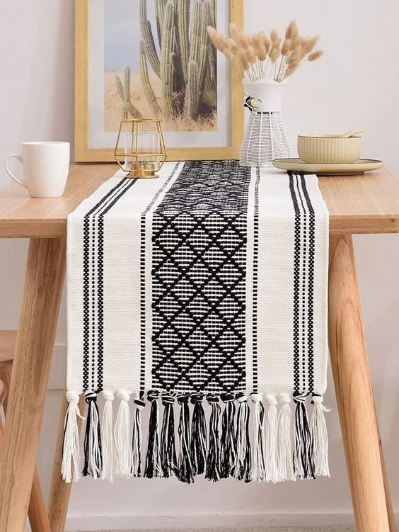 Caminho de mesa estilo boho