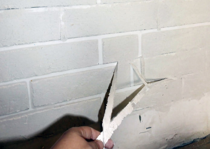 Gesso e fita adesiva