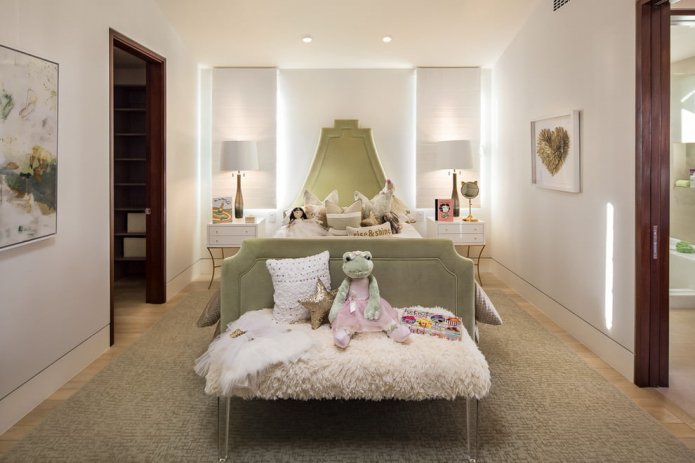 quarto de menina com cama verde