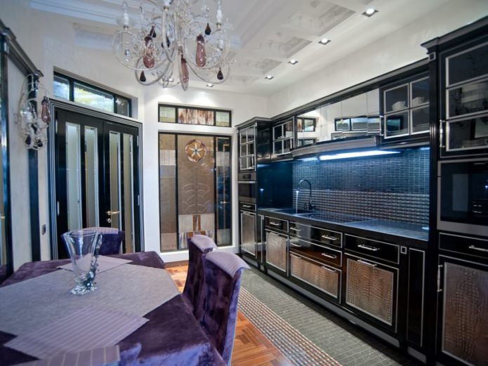 conjunto de cozinha preta em estilo art déco