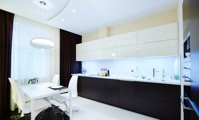 cozinha minimalista com móveis em preto e branco 