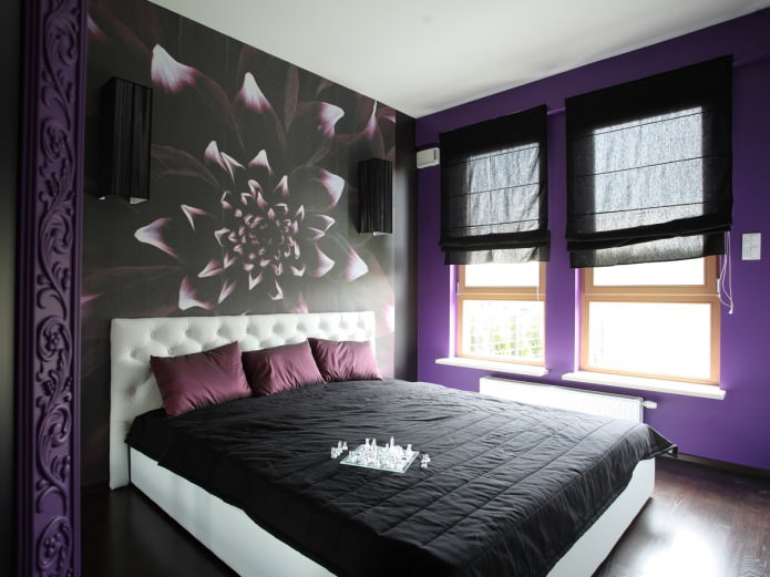 Interior de quarto preto e roxo