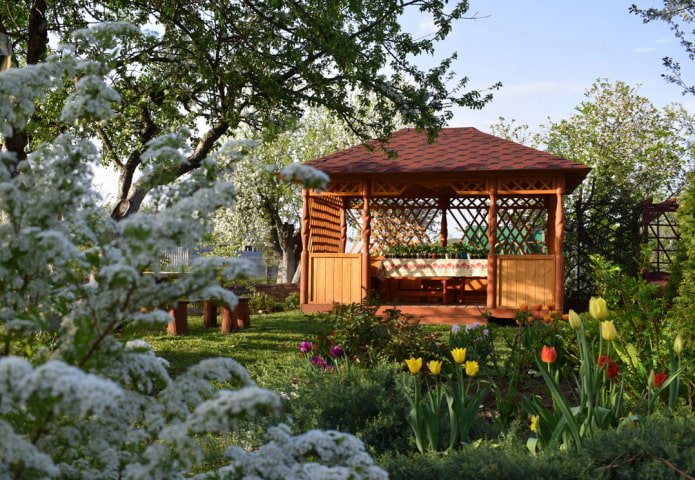 Gazebo de madeira
