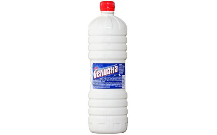 Água sanitária contra calcário