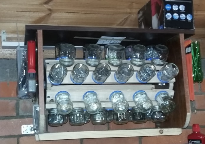 Potes para parafusos