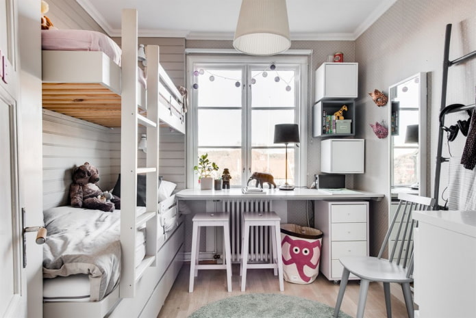 quarto para duas meninas em estilo escandinavo
