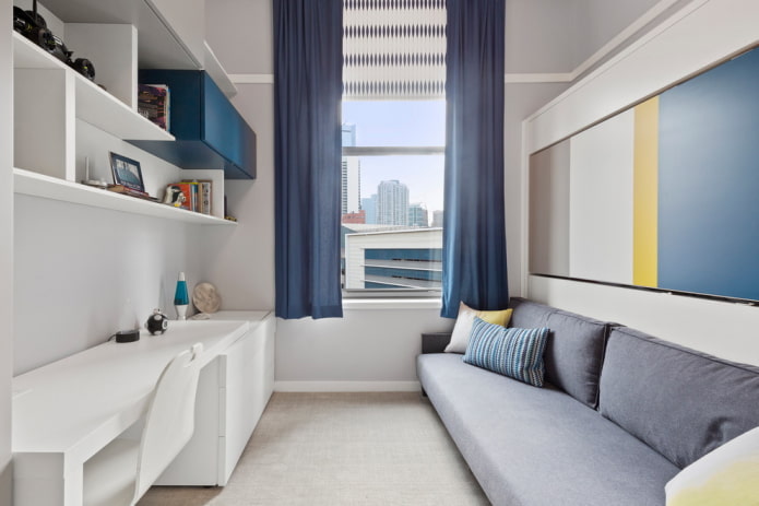 design de um quarto estreito para um adolescente