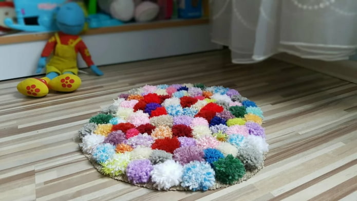 Tapete no quarto do bebê