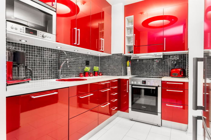 decoração de cozinha em tons de vermelho