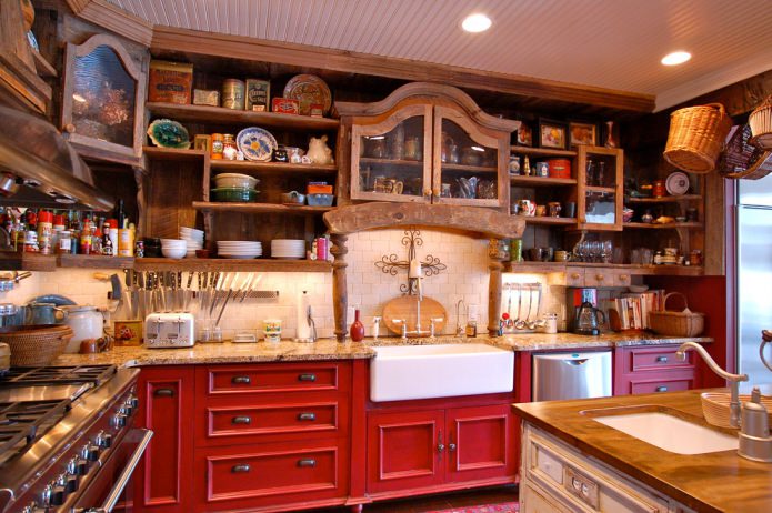 Conjunto de cozinha vermelho em estilo country