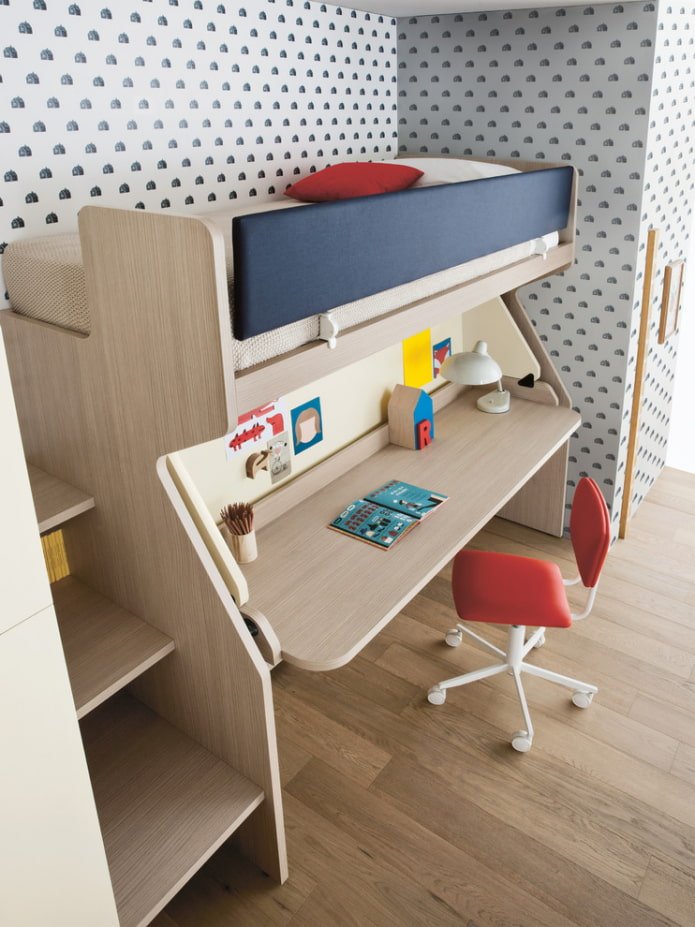 cama com mesa