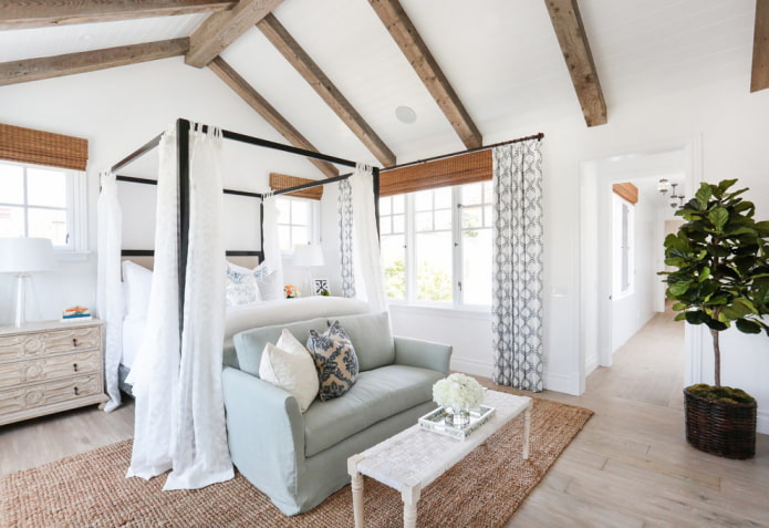 cama com dossel branco