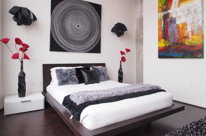 cama na cor wengué no interior do quarto