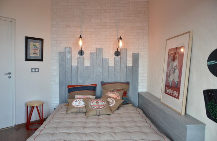cama de madeira em estilo loft