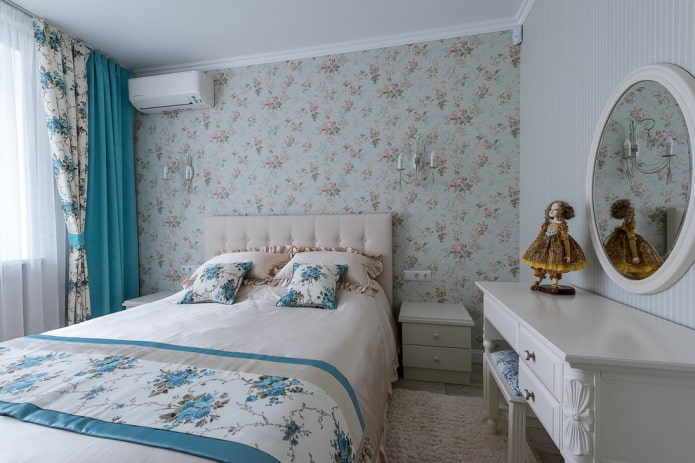 cama com cabeceira macia no estilo provençal