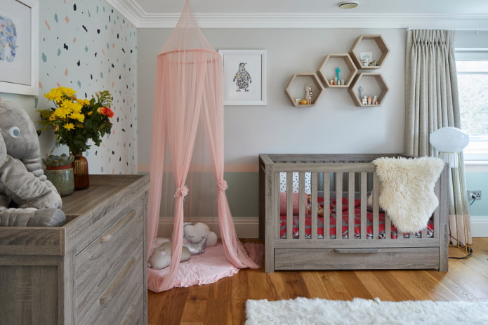 berço retangular para bebê no interior