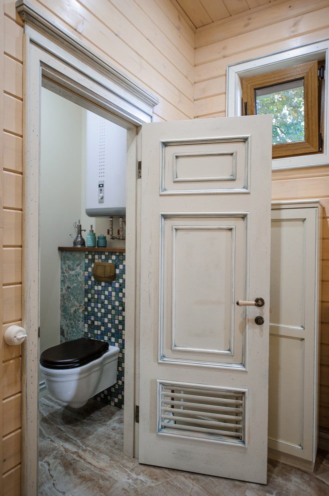 Porta para o banheiro