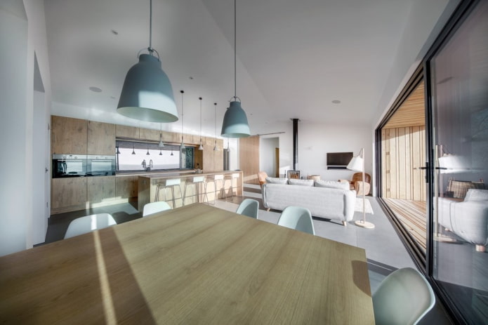 interior moderno de uma cozinha-sala de estar