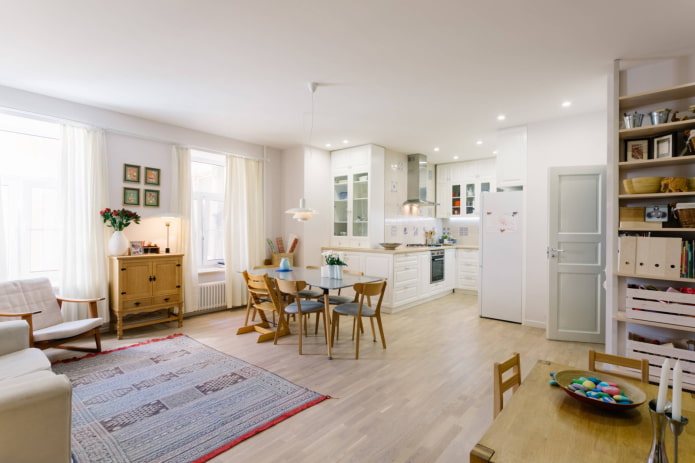 Decoração em uma cozinha-sala de estar