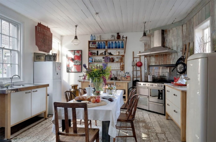 dacha com geladeira e fogão