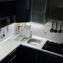 Opções de design de cozinha com pia no canto-5