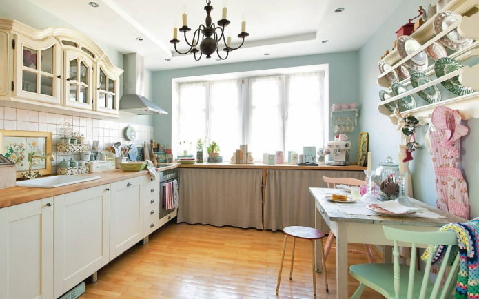 decoração no interior da cozinha no estilo provençal